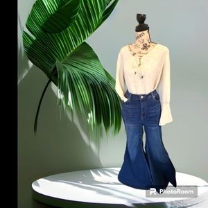 ELOQUII 14 Viola curvy fit Wide Flare Leg Jeans NWOT